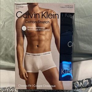 Calvin Klein Men's Cotton Stretch 3-Pack Underwear - Black, Navy and Royal Blue